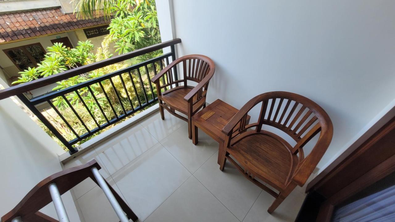 Sandat Hotel Legian Zewnętrze zdjęcie