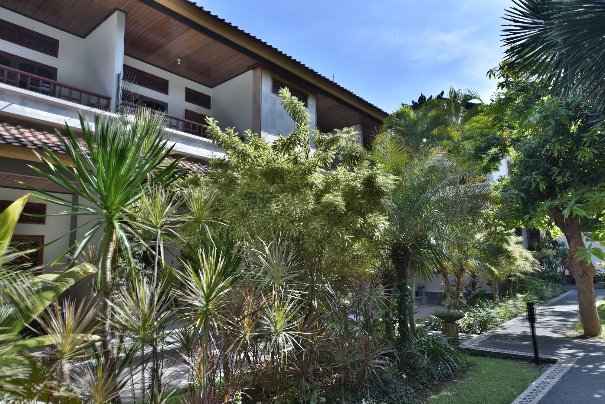 Sandat Hotel Legian Zewnętrze zdjęcie