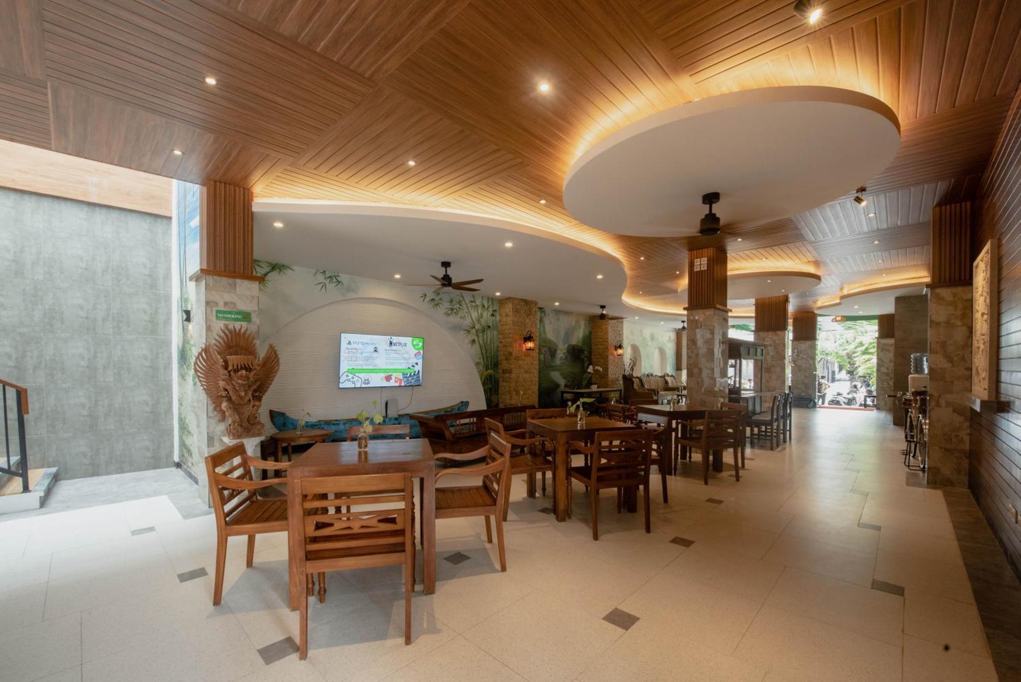 Sandat Hotel Legian Zewnętrze zdjęcie