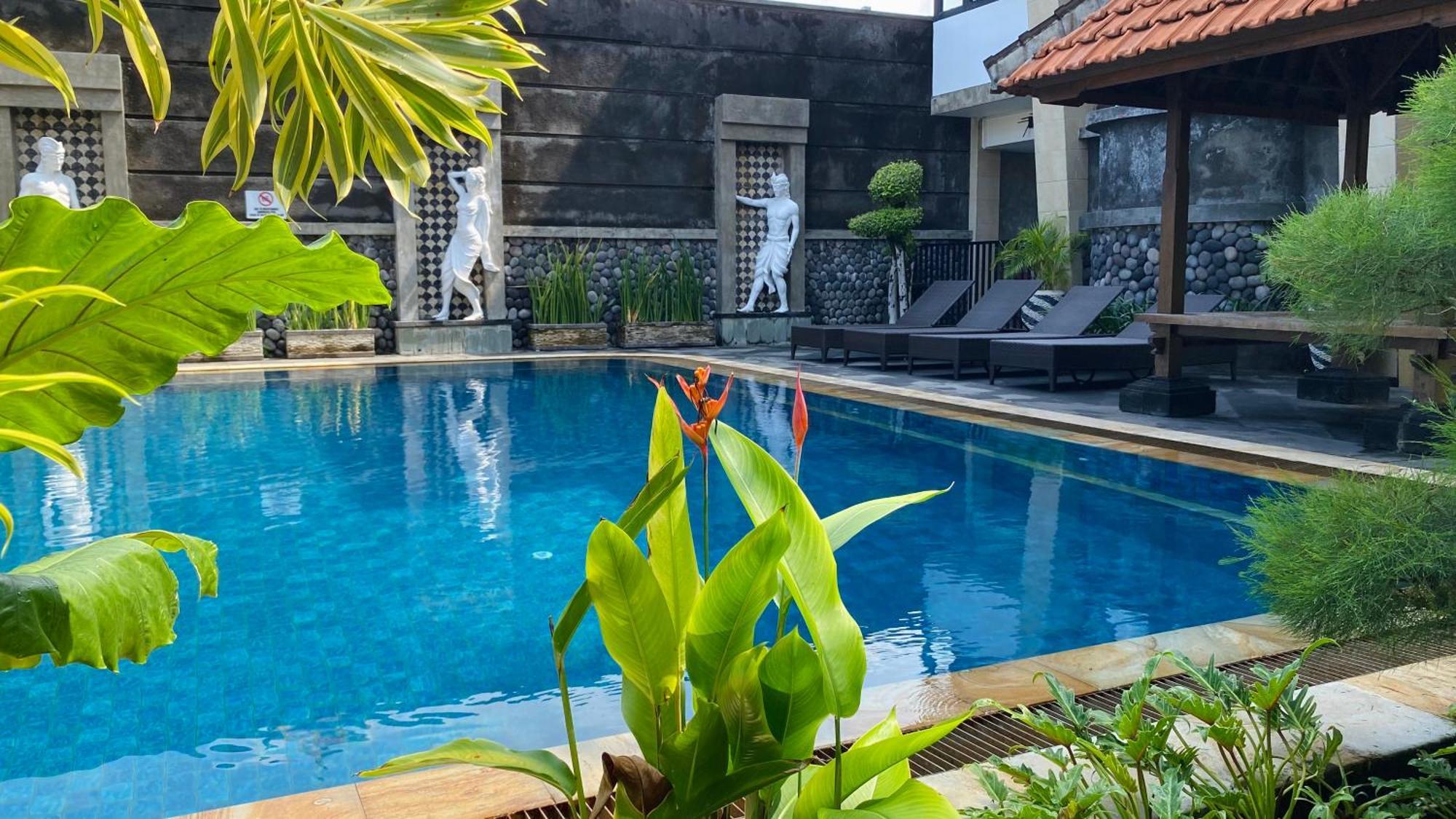 Sandat Hotel Legian Zewnętrze zdjęcie